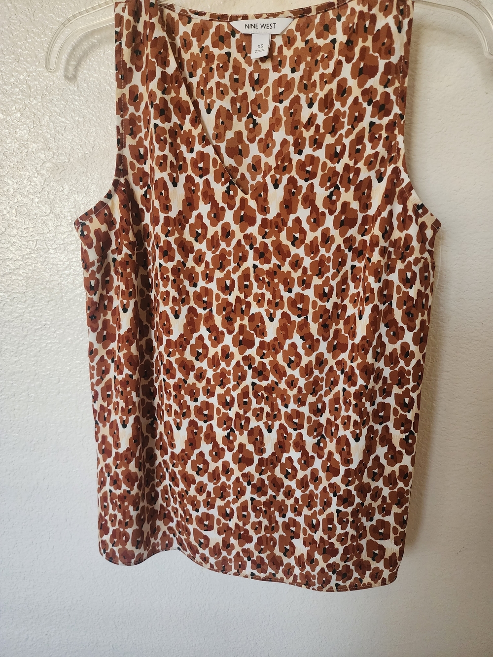 Nine West XS Brown Leopard Print Sleeveless V-Neck Blouse Tank Top